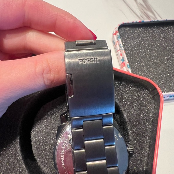 Fossil Machine Smoke Stainless Steel Watch - good condition! Comes in box - Picture 12 of 13